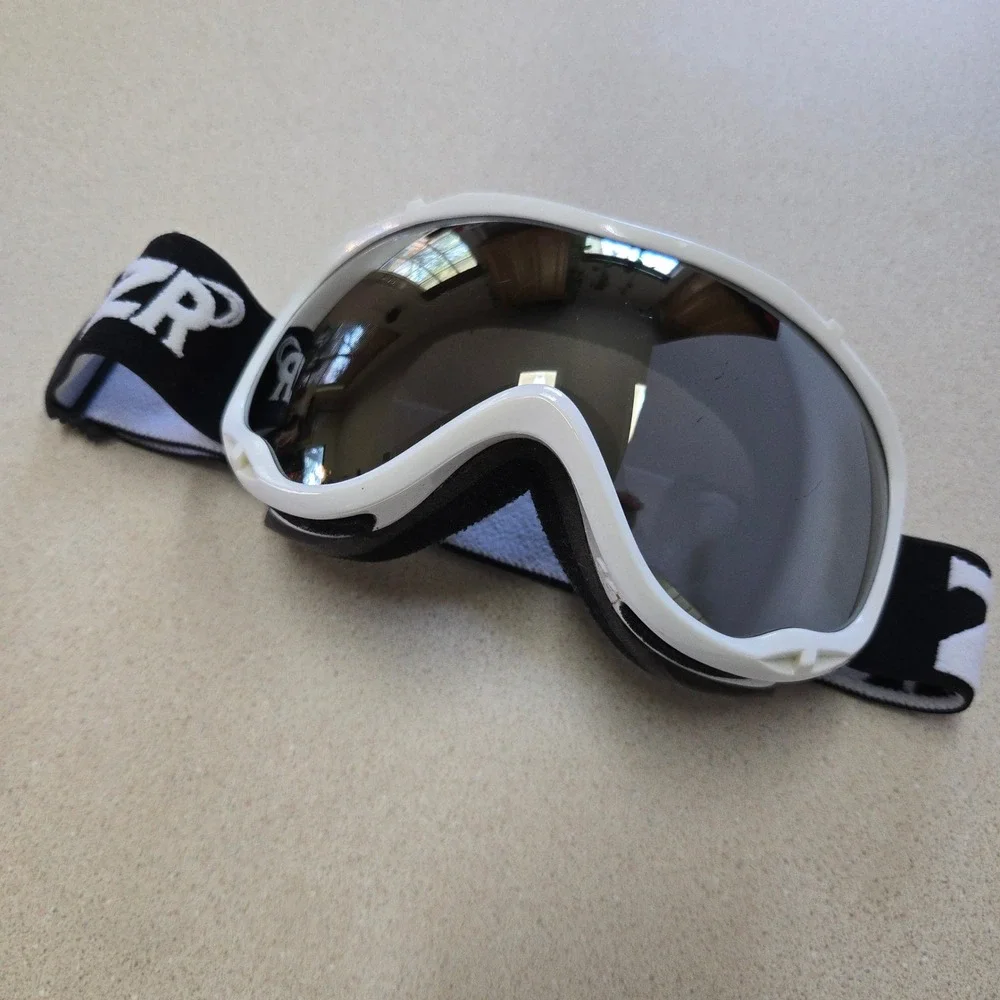Zionor‎ Ski Snowboard Goggles  Unisex White Mirrored Lens Adjustable Strap Gear